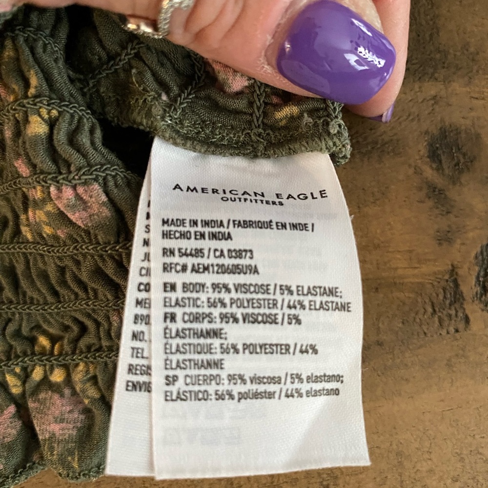 America Eagle Outfitters Floral Smocked Tank Top - Picture 4 of 9